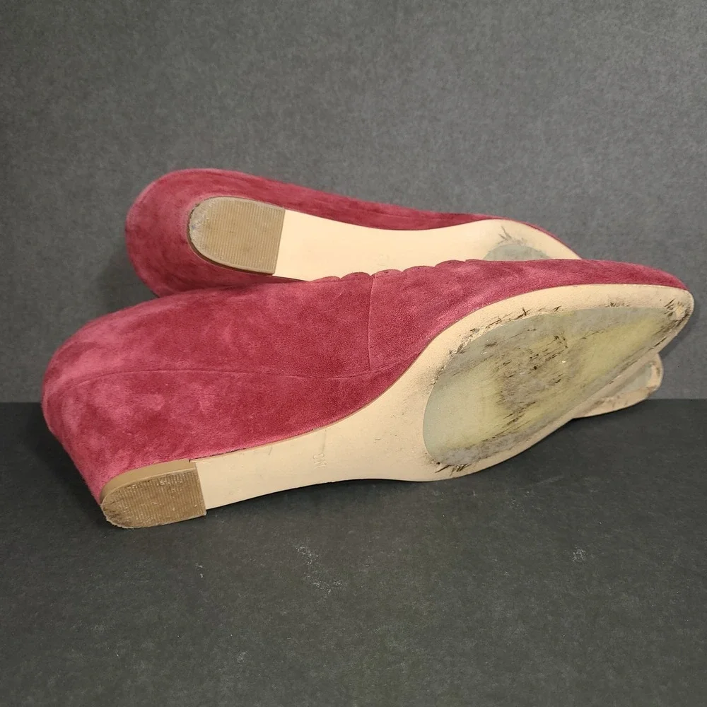 Talbots Women's Suede Scalloped Heels Red 8N 2